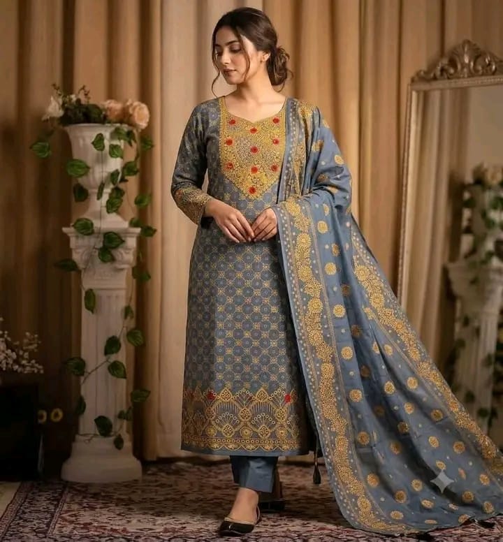 প্রিমিয়াম থ্রি-পিস কালেকশন ১